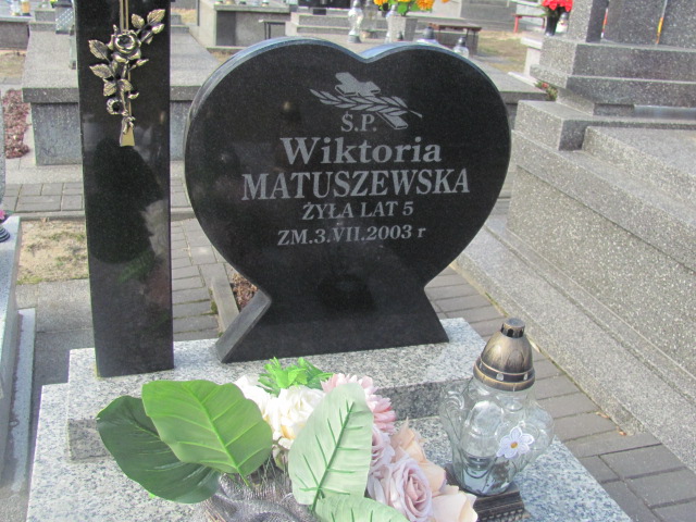 Wiktoria Matuszewska 1977 Chynów - Grobonet - Wyszukiwarka osób pochowanych