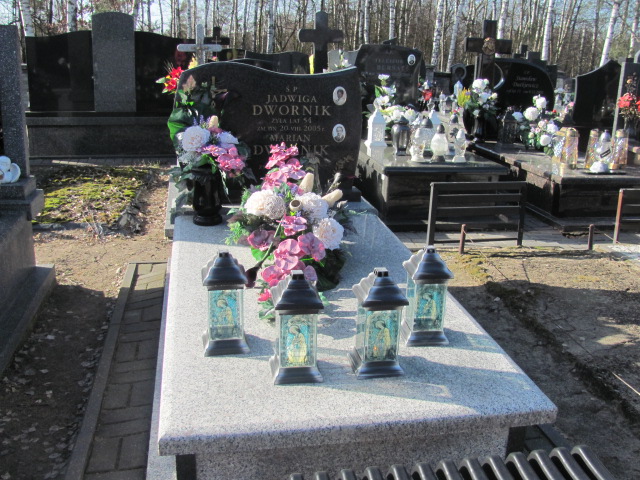 Grób Mirosław Dwornik